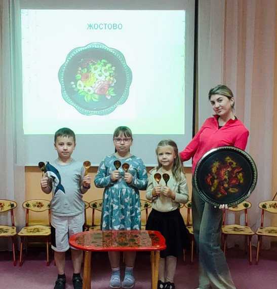 Знакомство с русской народной культурой и традициями!.